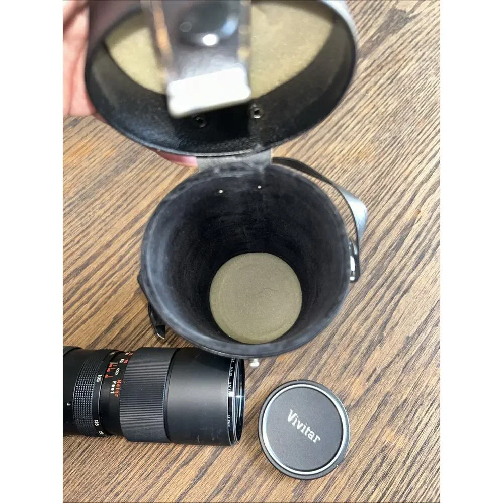 Vivitar Tele-Zoom Camera Lens,85-205mm Auto Zoom 1:3.8,Black Hard Carry Case
